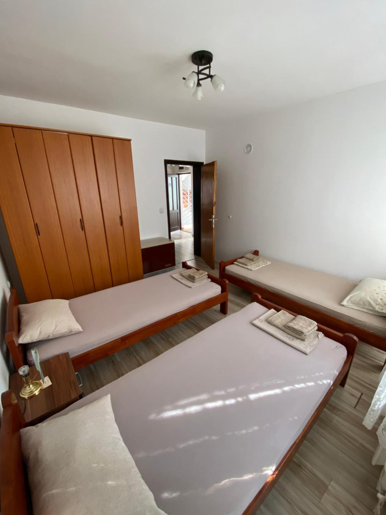 Apartmani Dora Leskovac Leskovac  Exterior foto