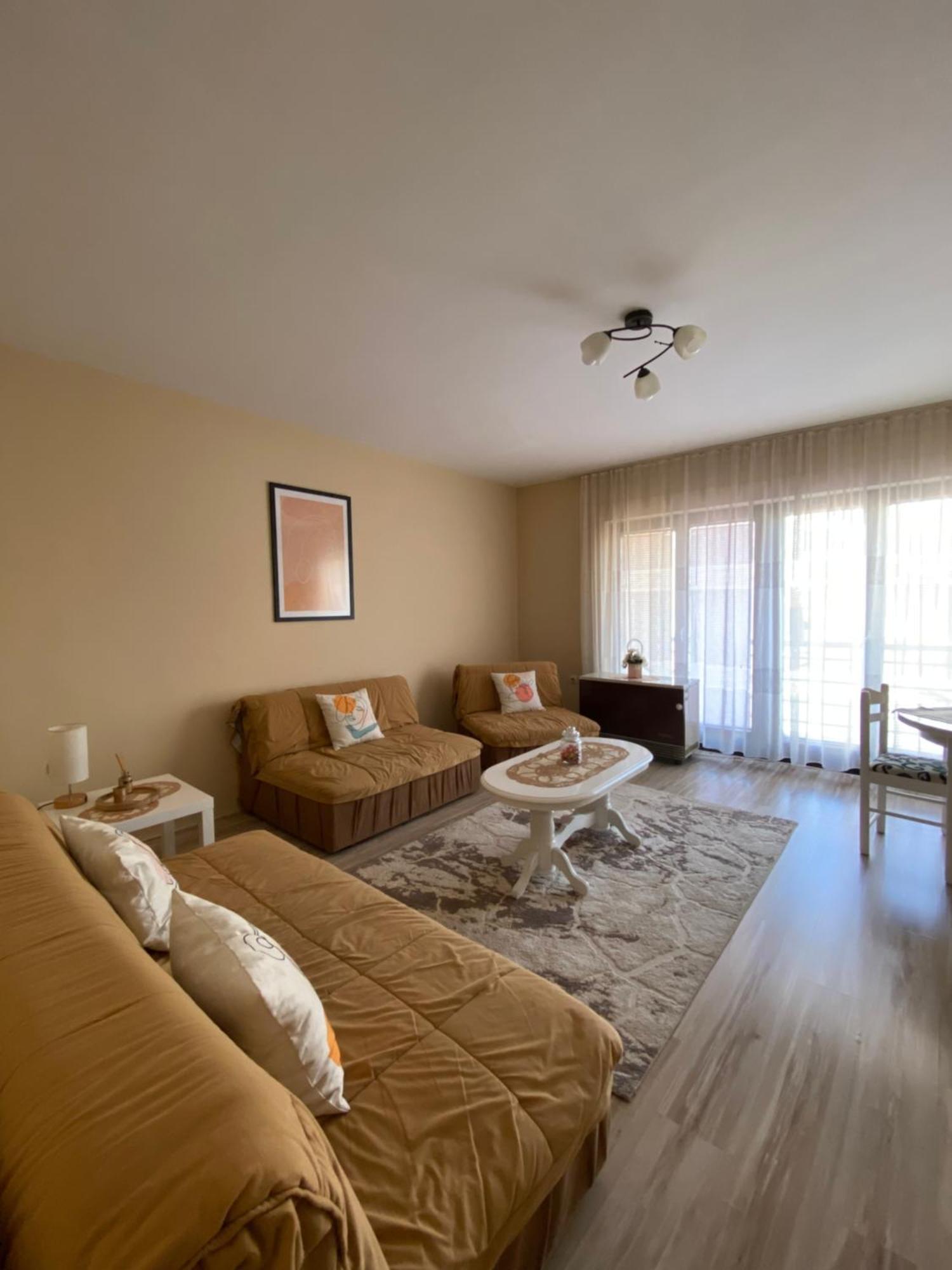 Apartmani Dora Leskovac Leskovac  Exterior foto