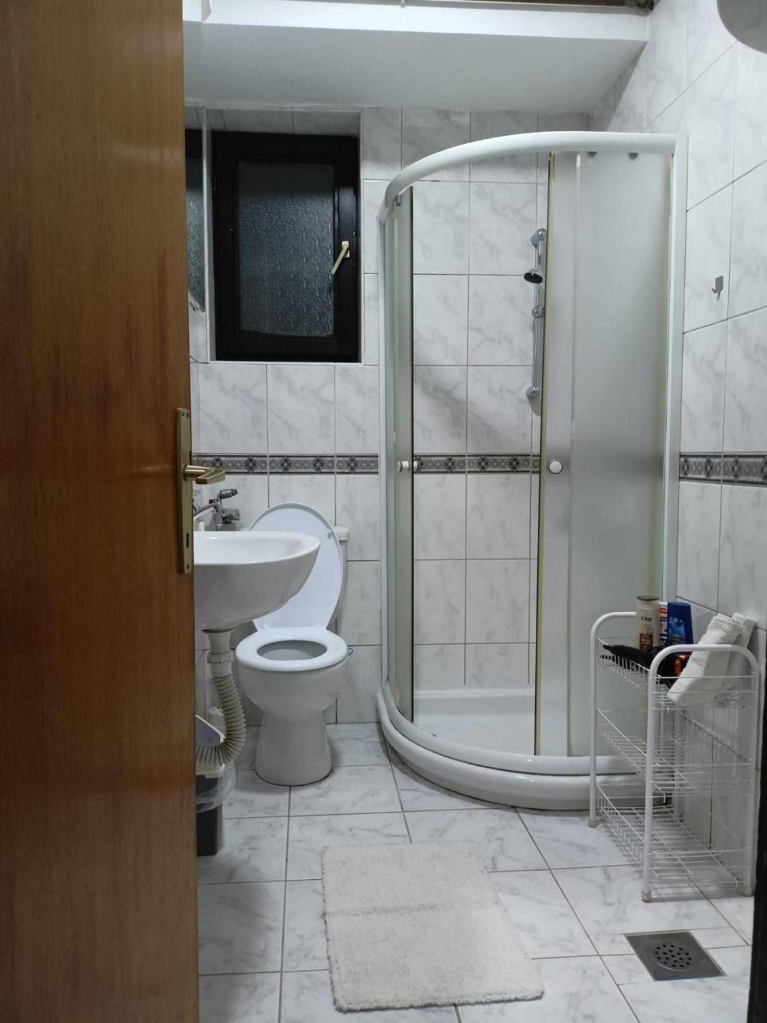Apartmani Dora Leskovac Leskovac  Exterior foto