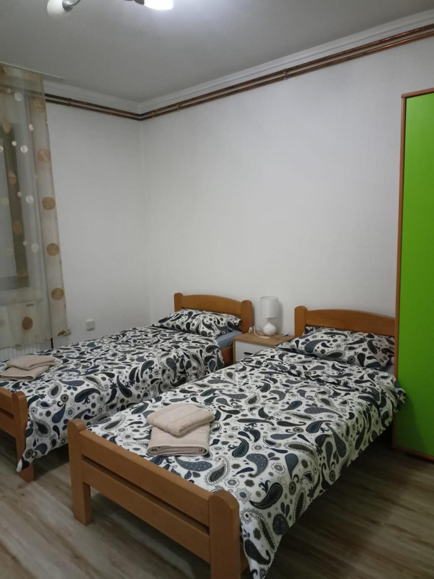 Apartmani Dora Leskovac Leskovac  Exterior foto